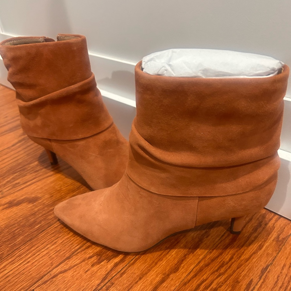 Aerosoles Women suede booties